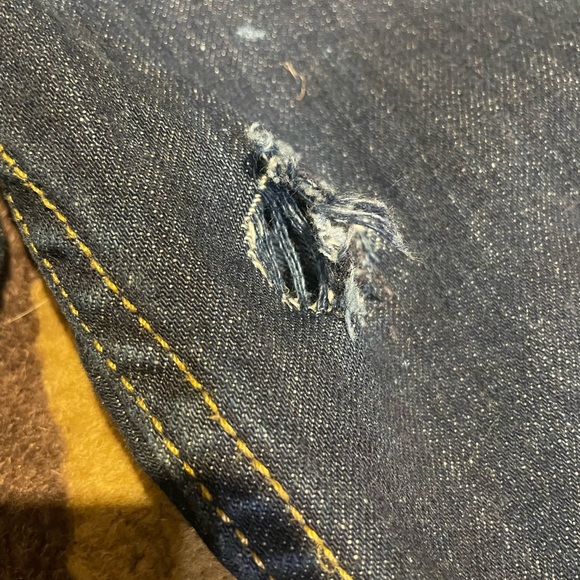 Levis 513 34x34 great condition, needs small patch - Picture 6 of 7